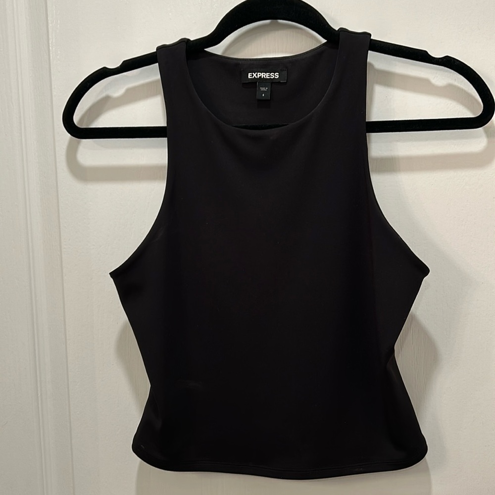 Black Tank